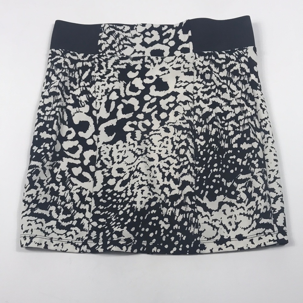 Forever 21 skirt size medium